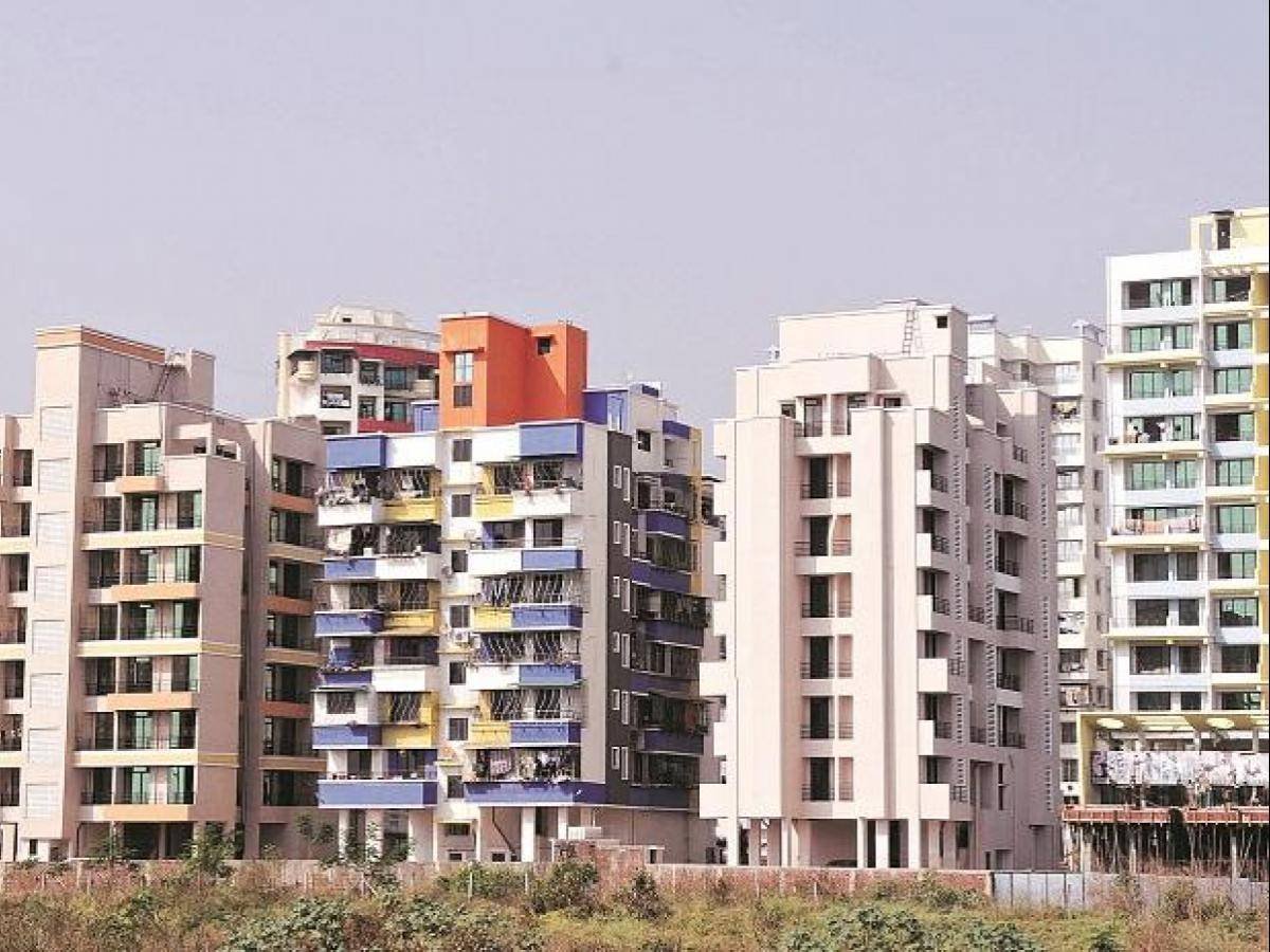 Residential Property Sales up 44% in Jan-Mar 2021 Across 8 cities: Knight Frank India