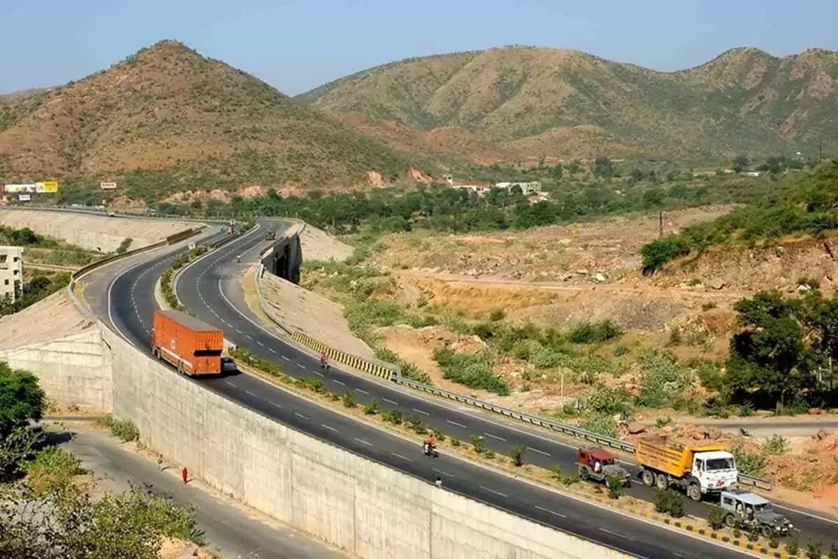 Delhi To Mumbai In Just 13 Hours: India To Have World’s Largest Expressway By March 2022