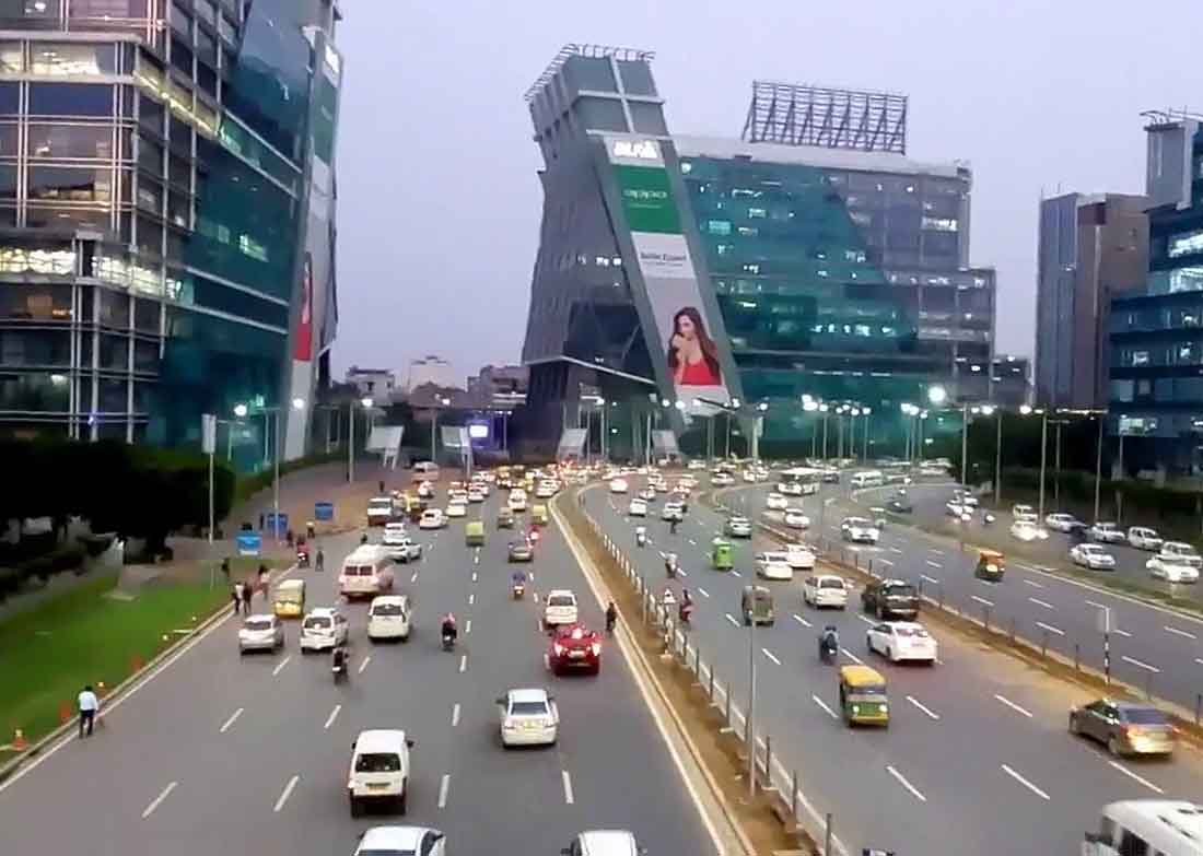 What makes Gurgaon a Hotbed for Realty Investments?