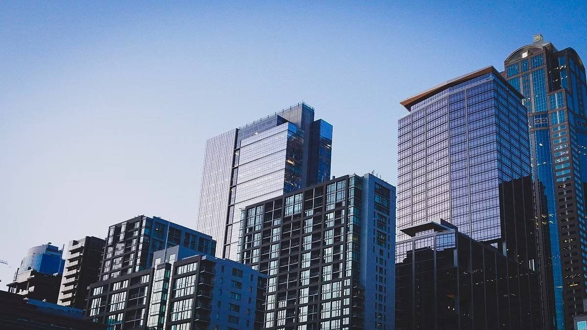DLF to Launch 1,100 Luxury Condos in Gurgaon