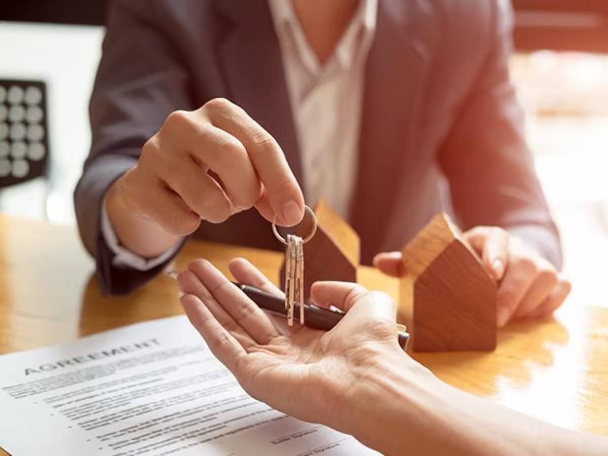 In Gurugram average monthly rent for premium apartments up 28% annually in January-June: Savills