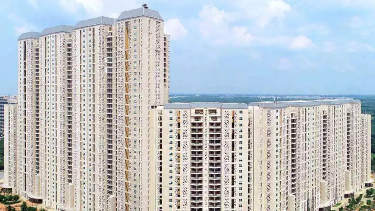 Gurgaon Saw Record Rs 88k-Cr Realty Investment and a Rise in Luxury Housing Projects in 2024