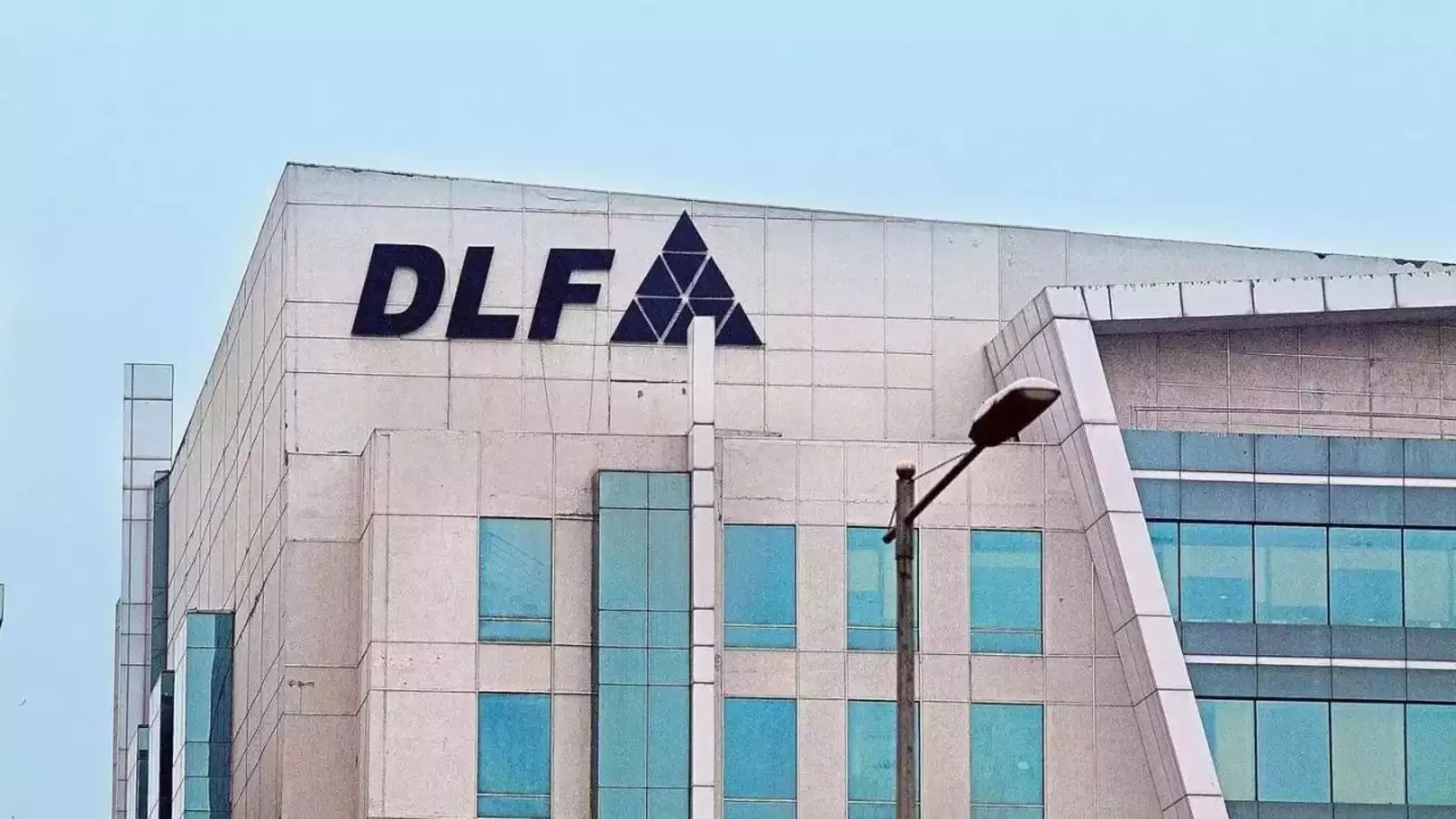 DLF to Invest Rs 40,000 Crore in Housing