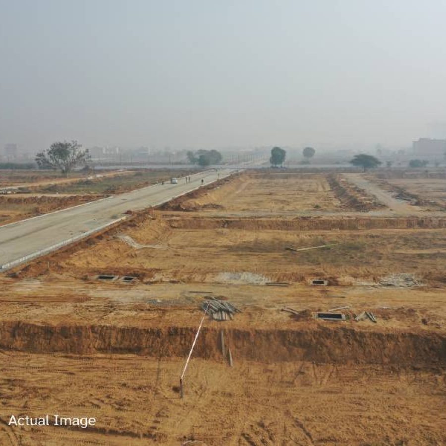 Prominent Swastik Greens — image 15